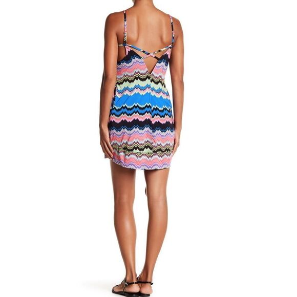 New. PILYQ chevron dress/coverup. Normally $154. M/L￼ - Picture 6 of 16